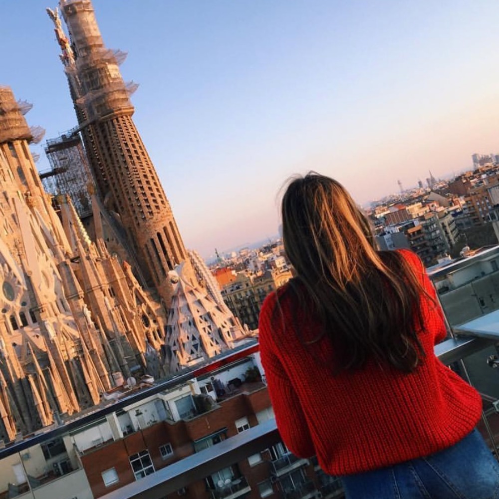 Meet your Posher, Abi